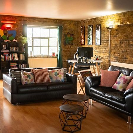 Loft Style Apartment Near O2, Abba Voyage, Excel London Bagian luar foto